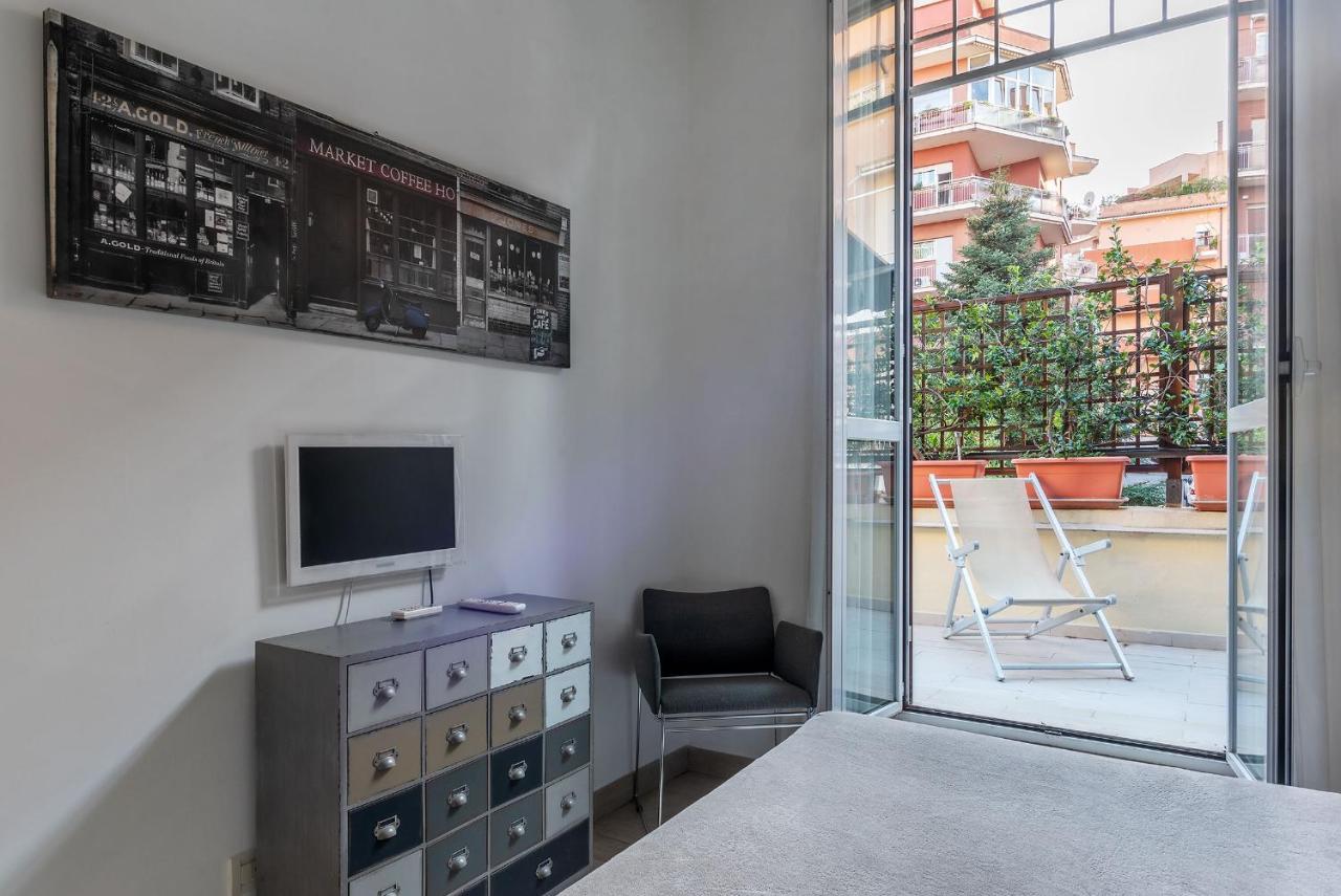 House & The City - Apartments In Roma Esterno foto