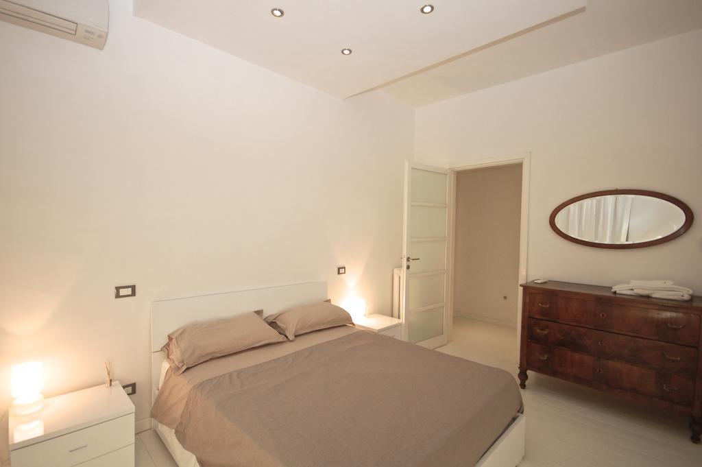 House & The City - Apartments In Roma Camera foto