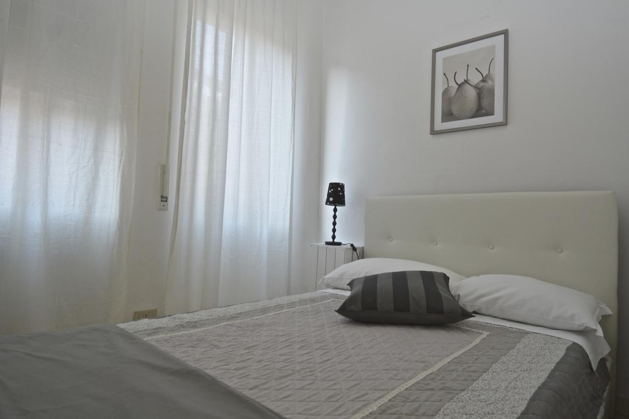 House & The City - Apartments In Roma Esterno foto